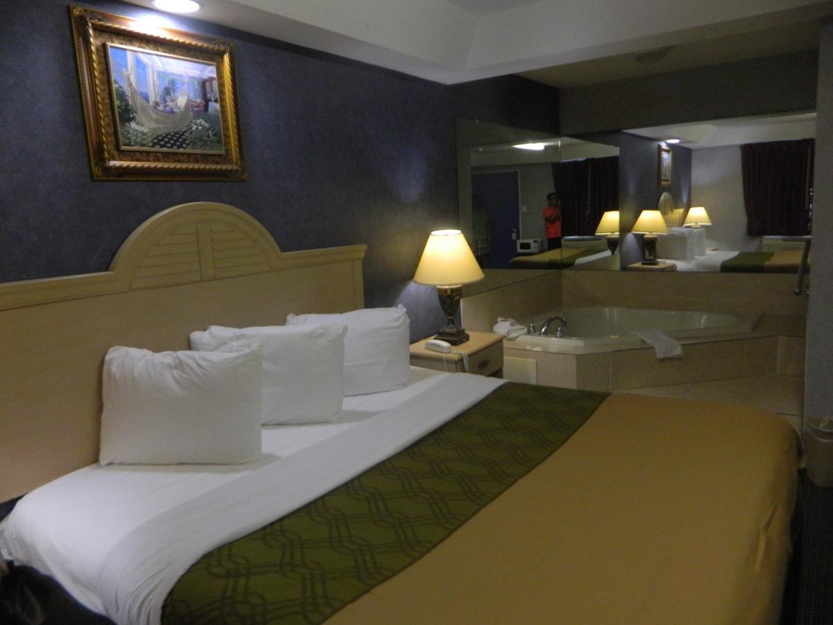 Village Inn & Suites - Smithville Eksteriør billede